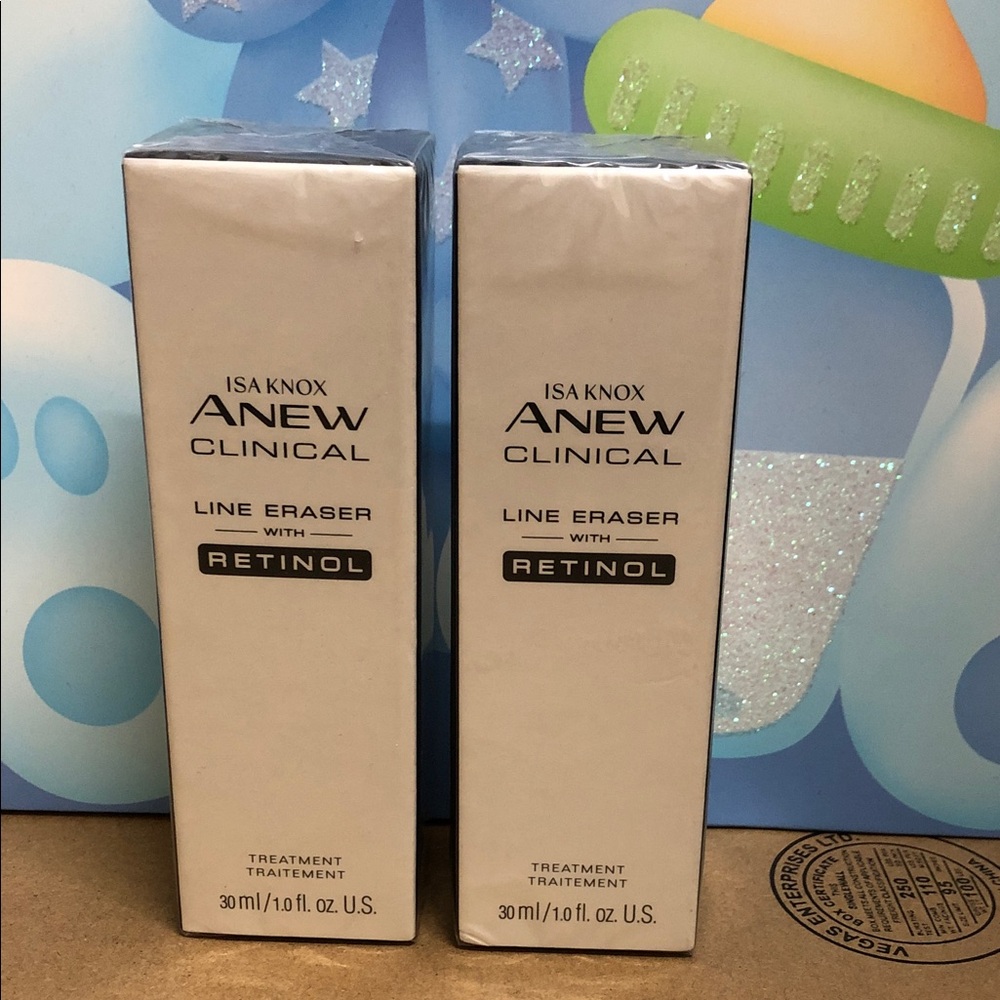 Avon Anew Clinical Line Eraser with Retinol - White and Silver